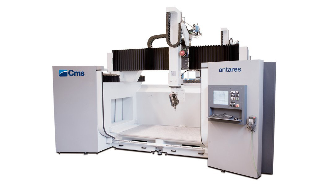 Petiose vysokorychlostni obrabeci CNC centrum