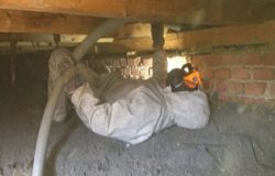 Foukání izolace do nepřístupných prostor